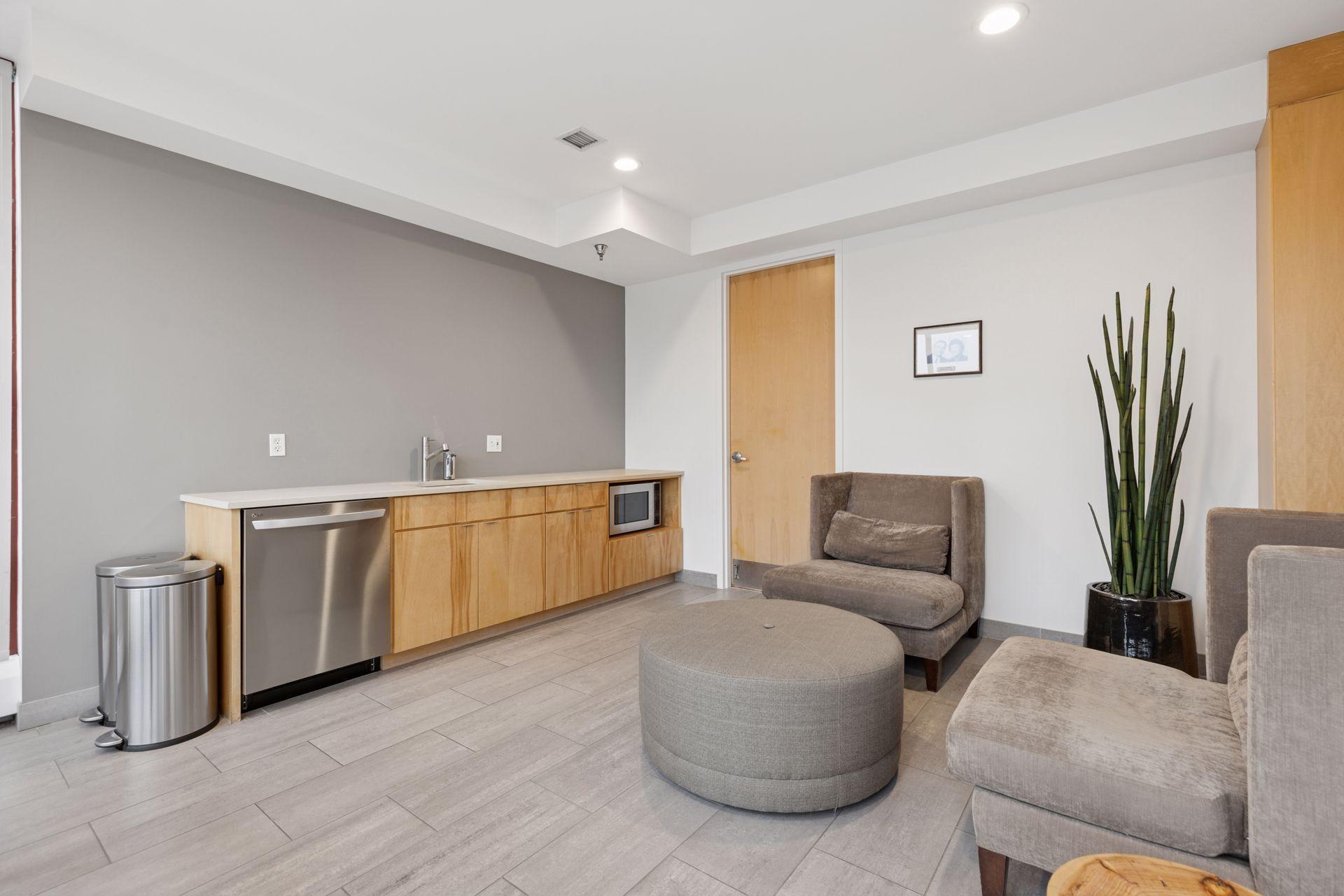 600 S 2nd Street Unit: S104
