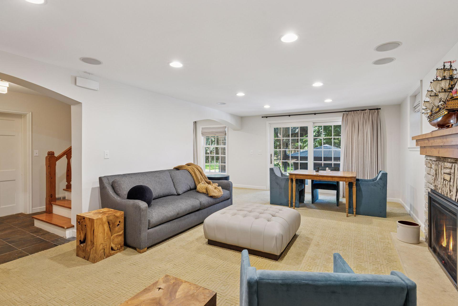 512 Janalyn Circle