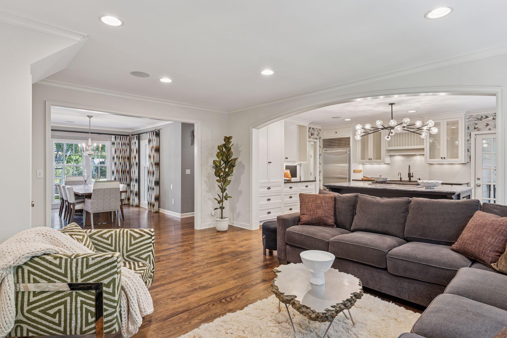 512 Janalyn Circle