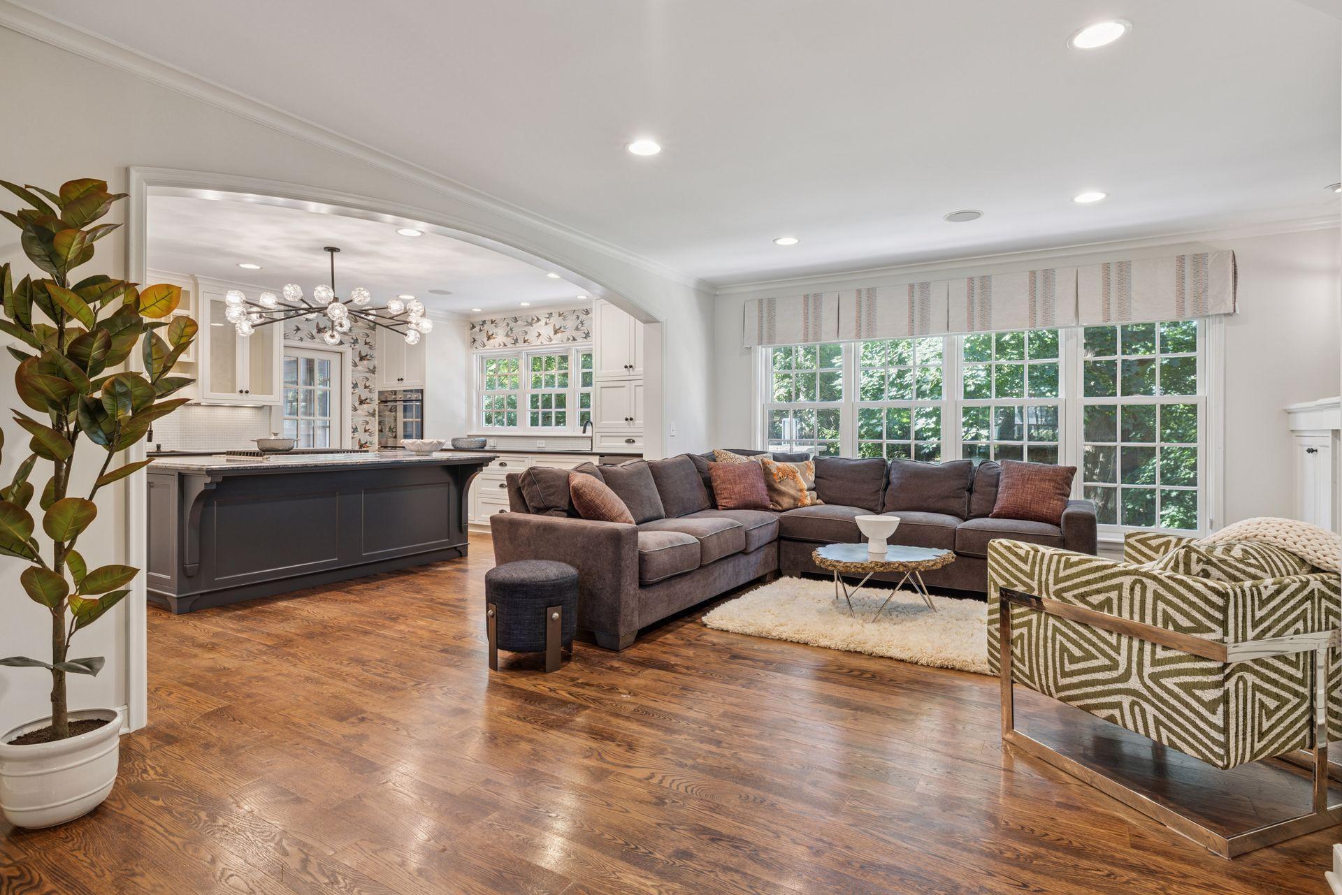 512 Janalyn Circle