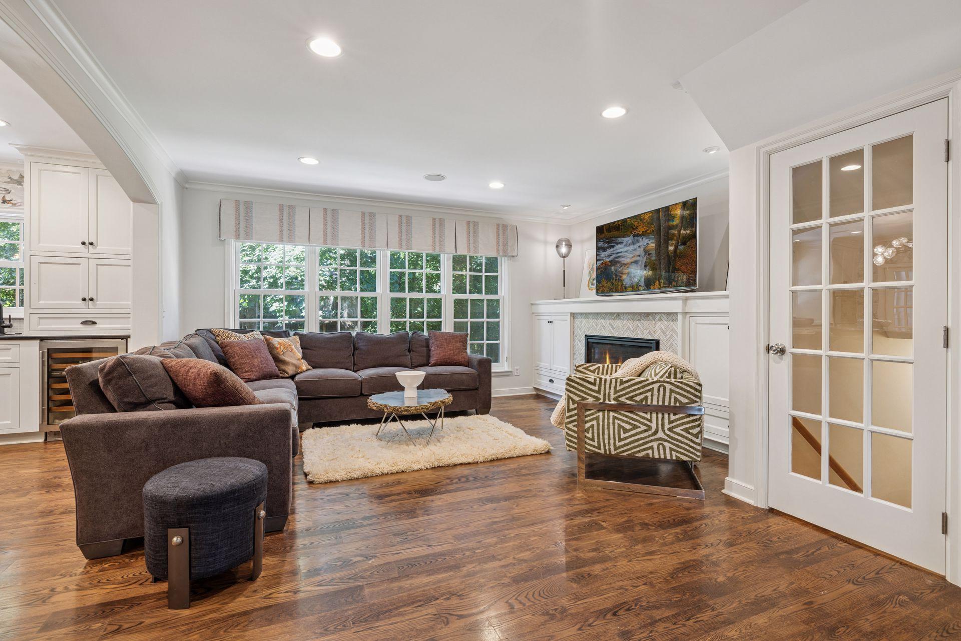 512 Janalyn Circle