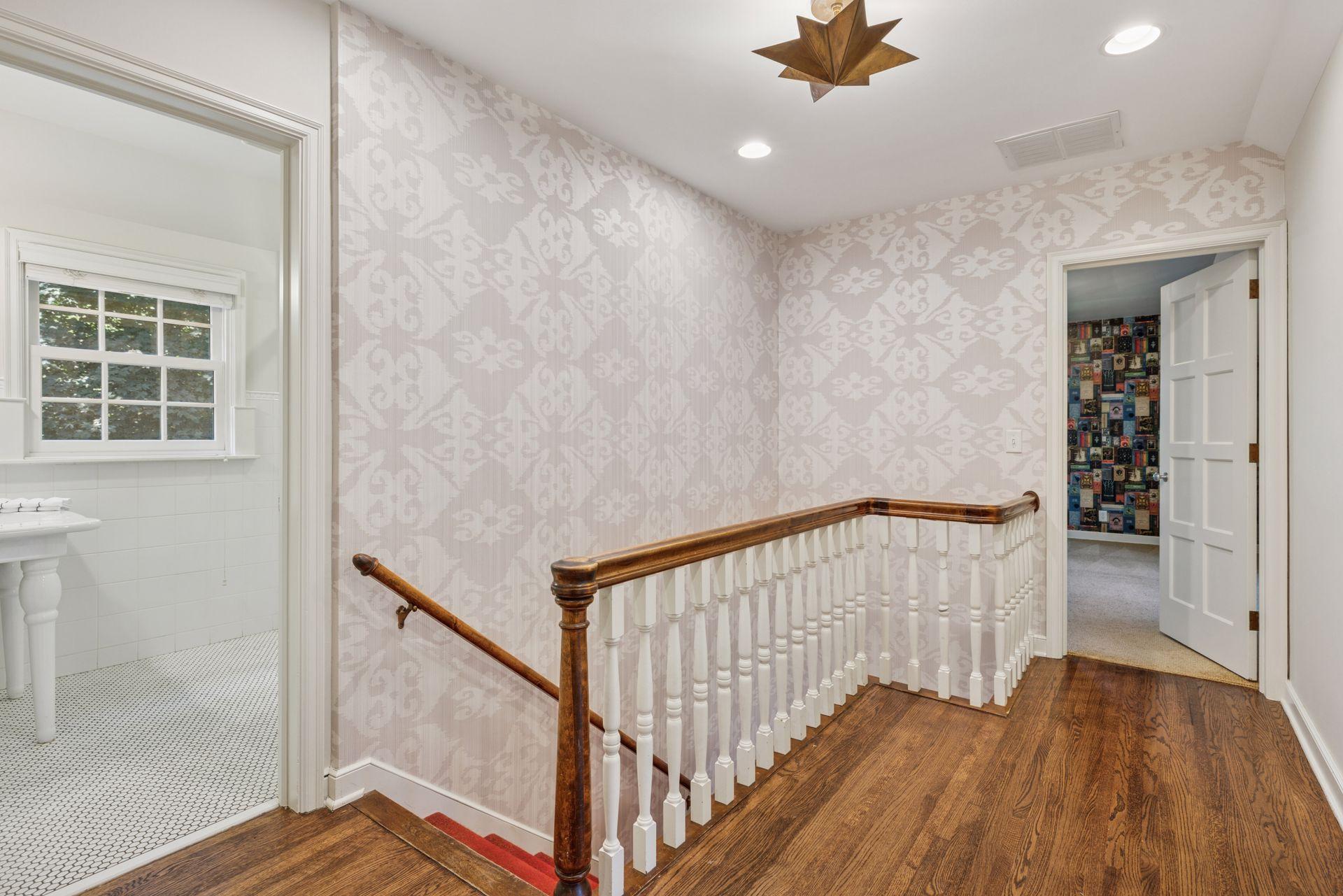 512 Janalyn Circle