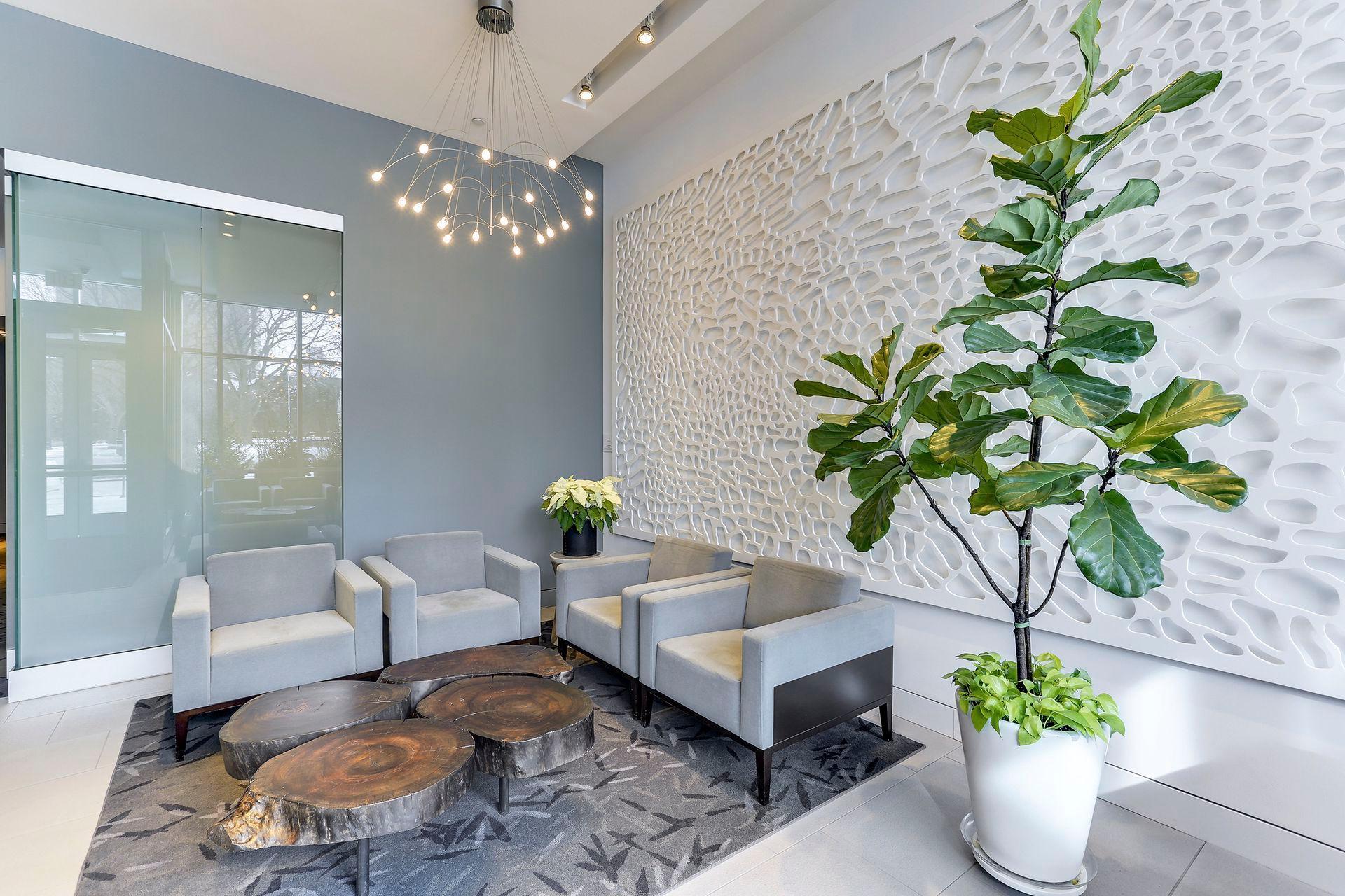 45 University Avenue SE Unit: 904