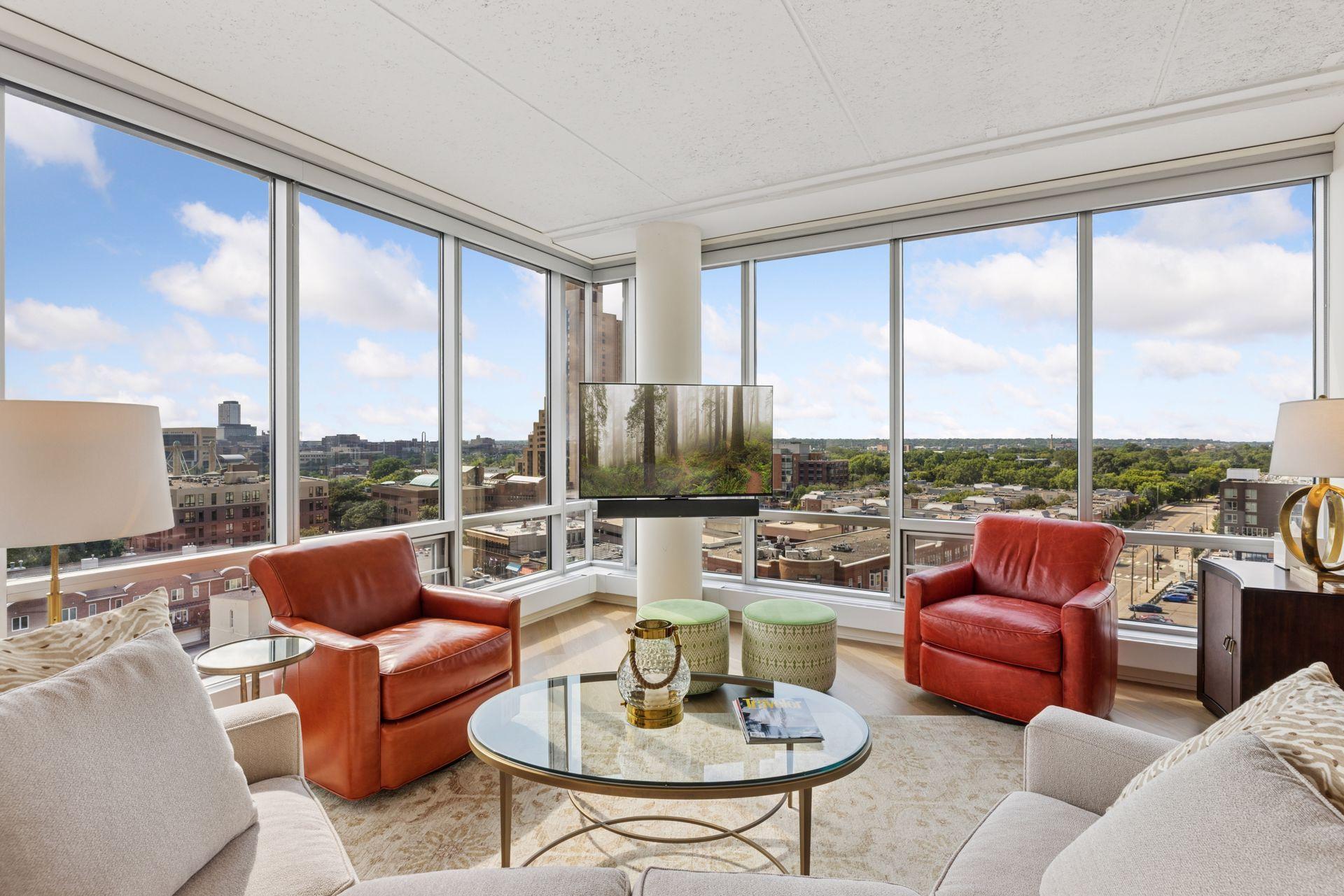 45 University Avenue SE Unit: 904