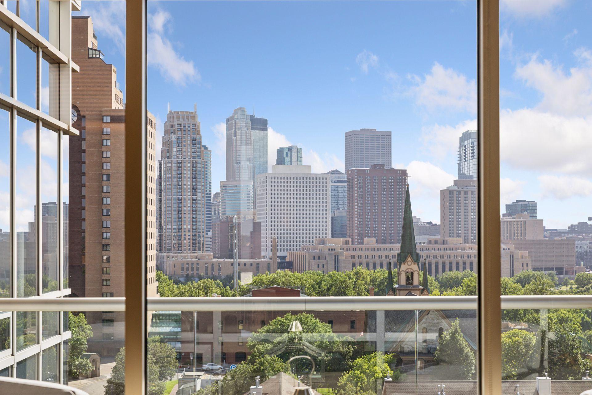 45 University Avenue SE Unit: 904