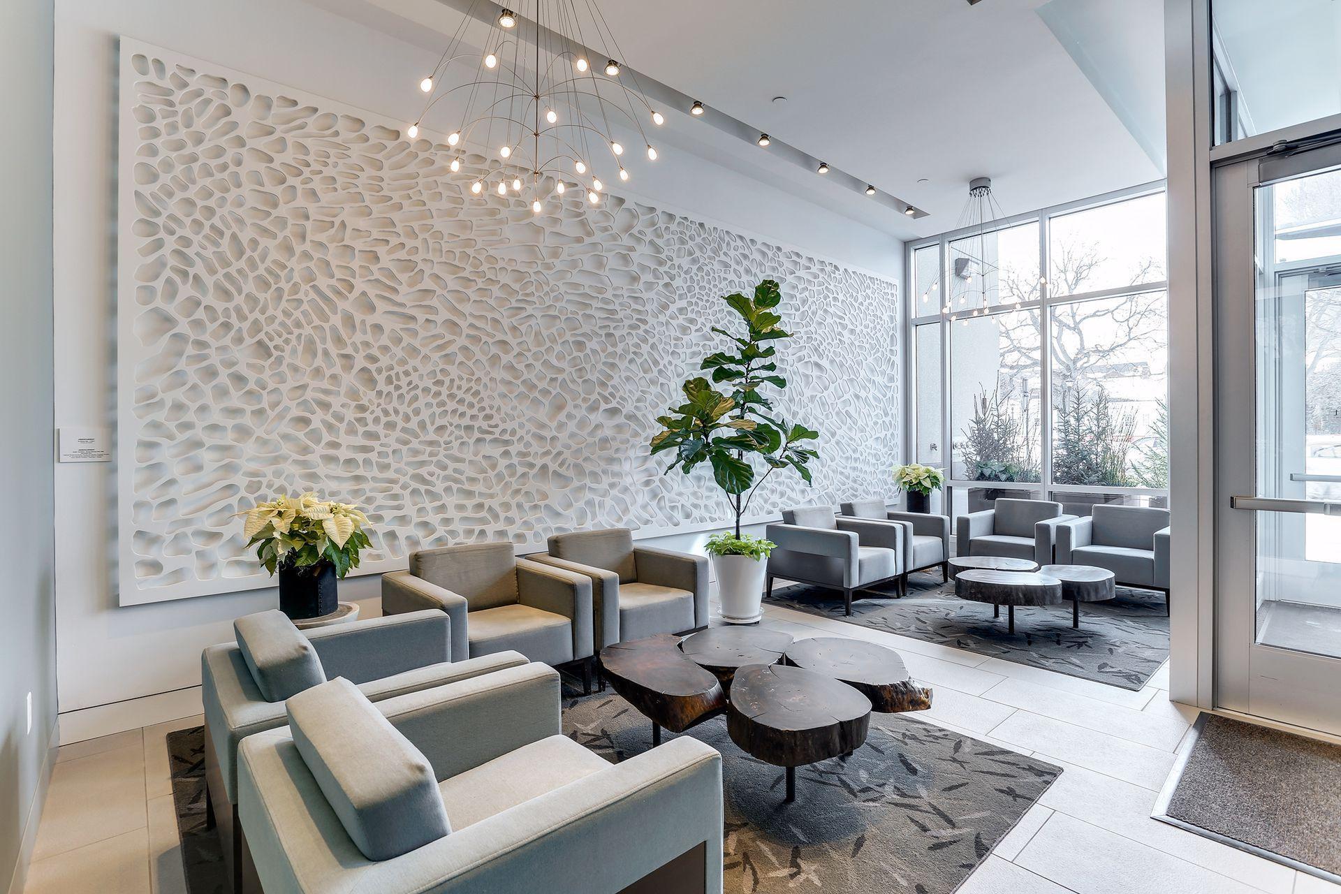 45 University Avenue SE Unit: 904