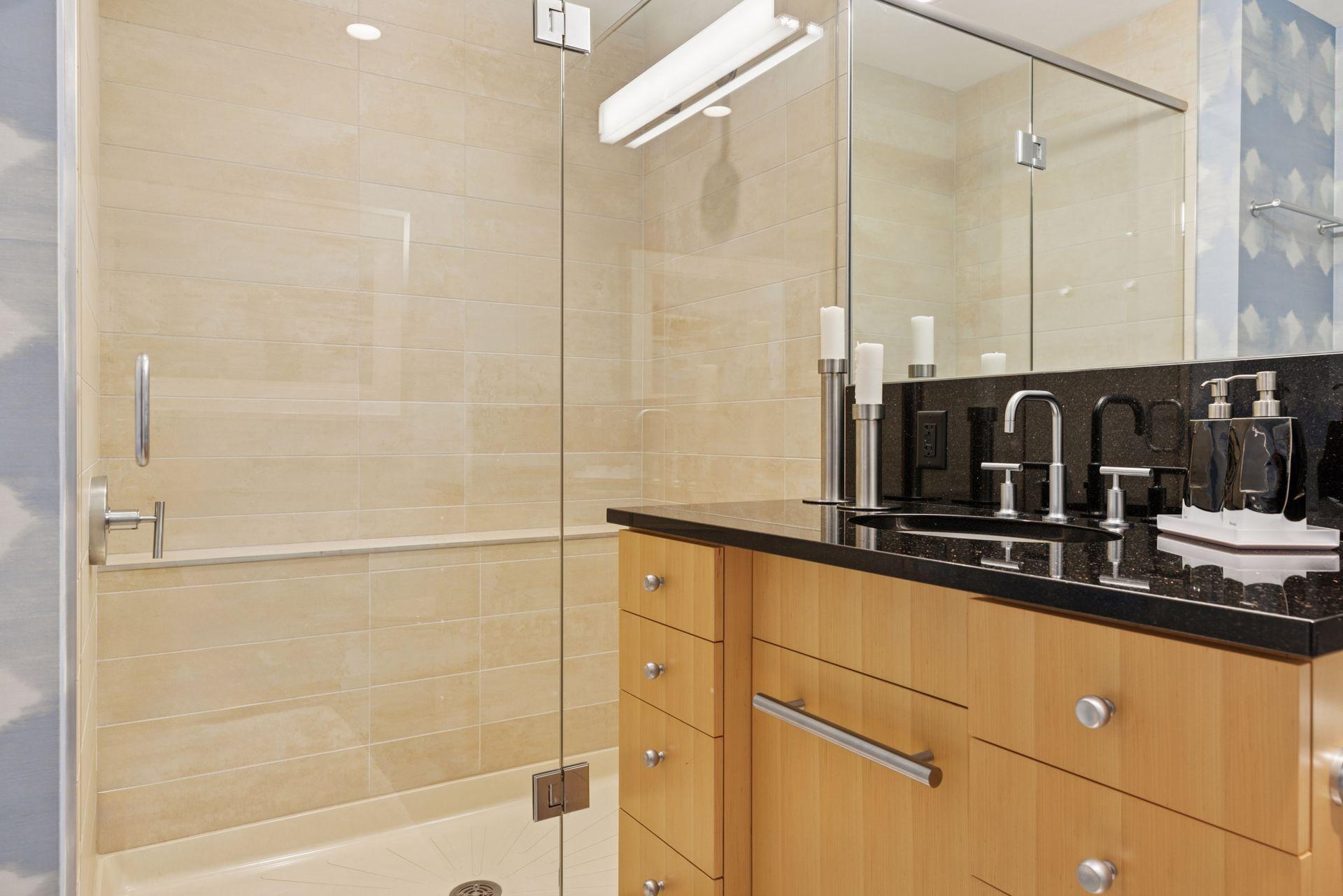 45 University Avenue SE Unit: 904