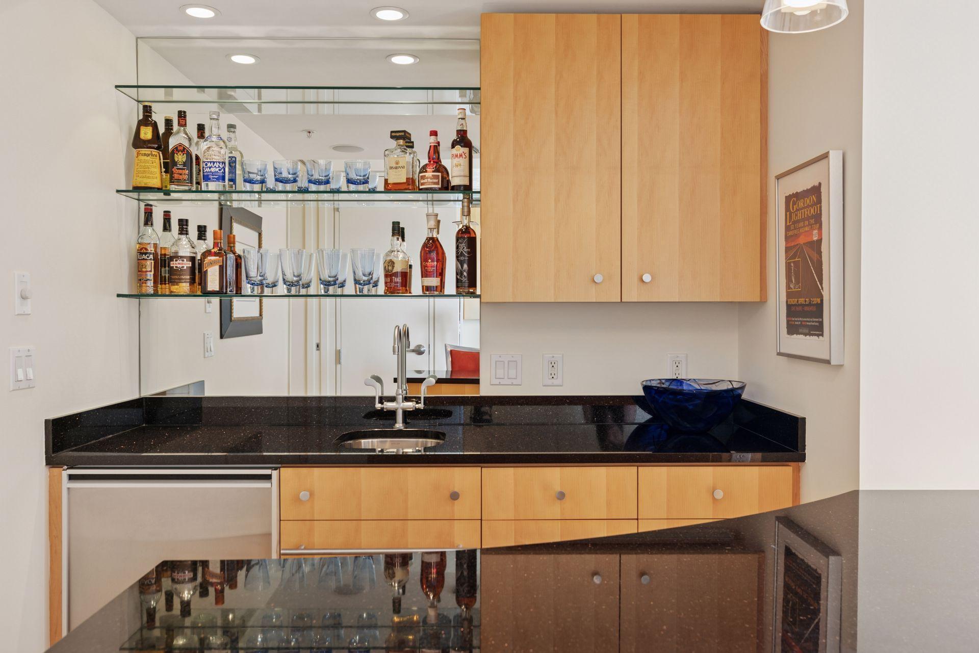 45 University Avenue SE Unit: 904