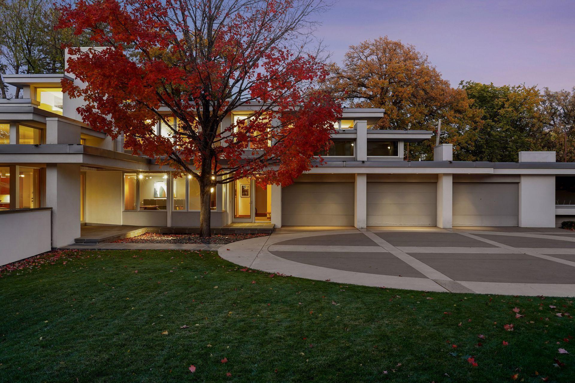 4855 E Lake Harriet Parkway