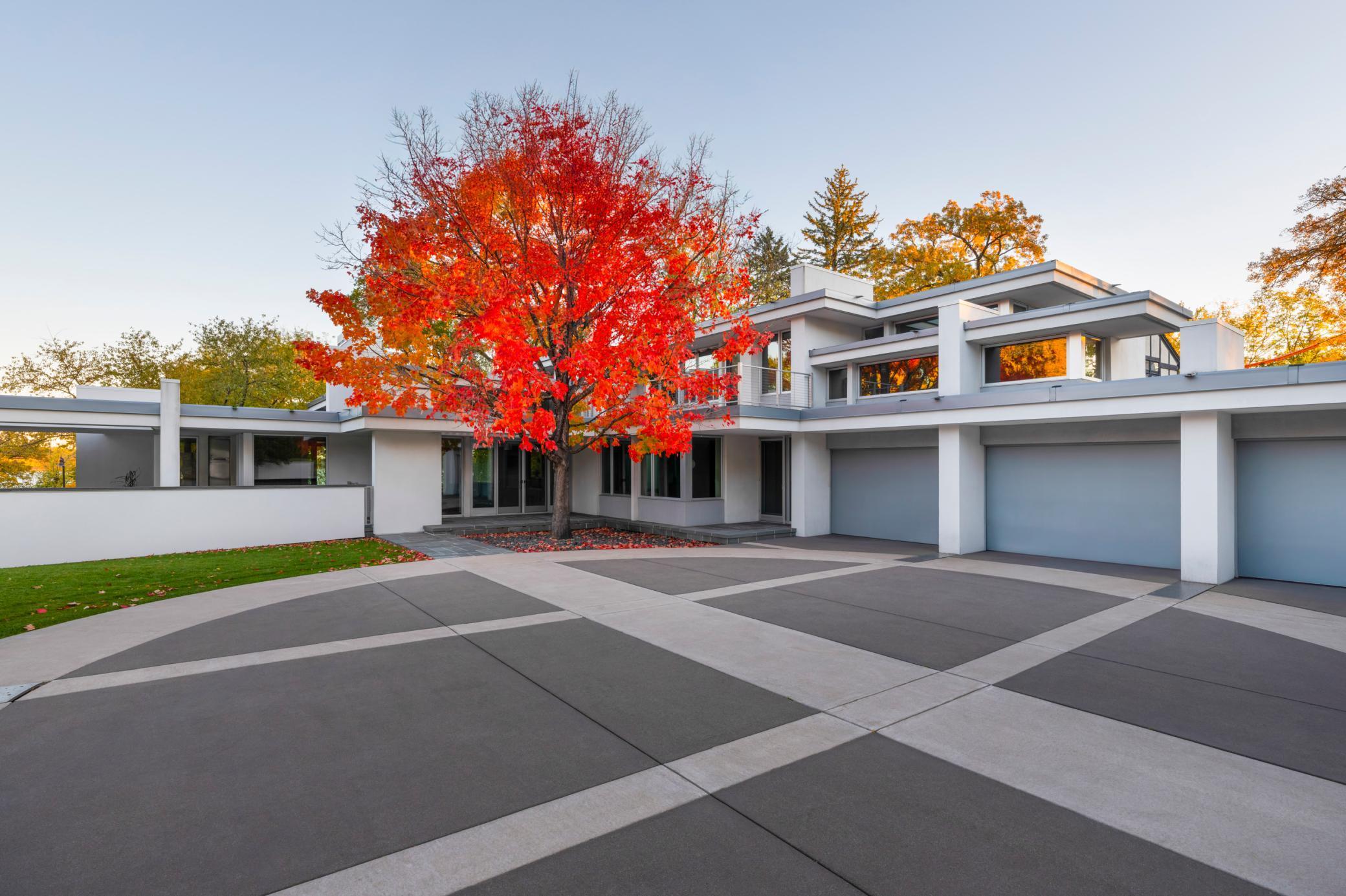 4855 E Lake Harriet Parkway