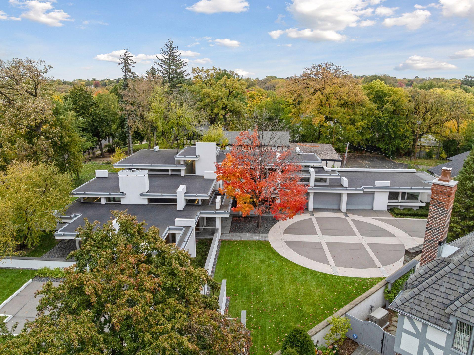 4855 E Lake Harriet Parkway