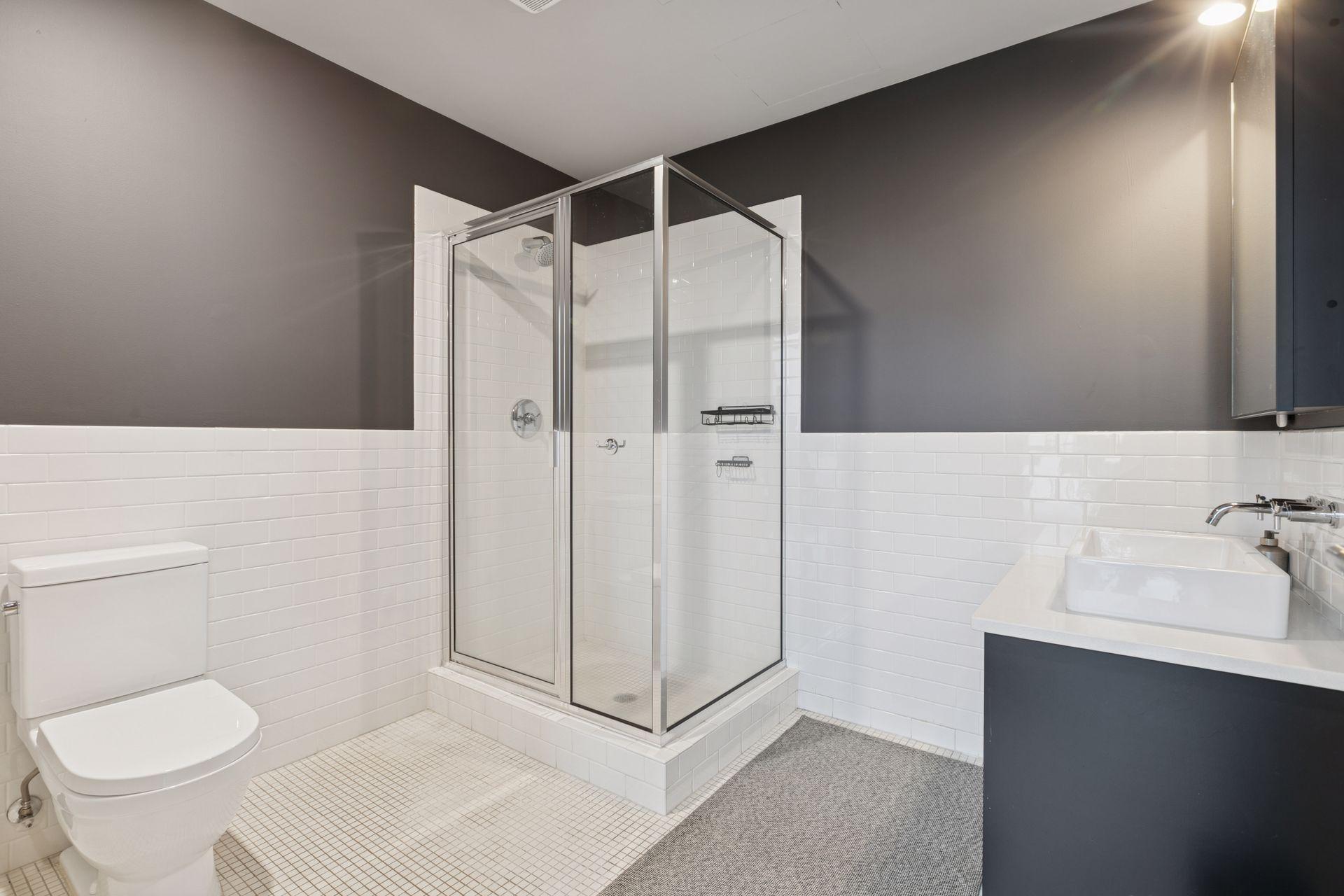 345 6th Avenue N Unit: 405