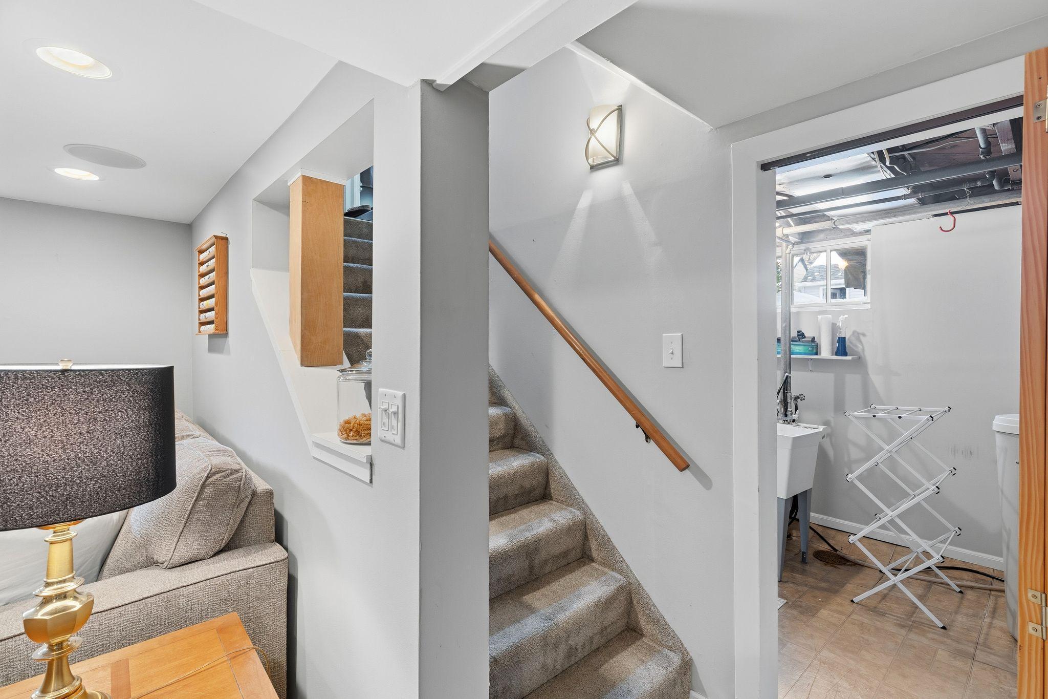 2740 Dakota Avenue S