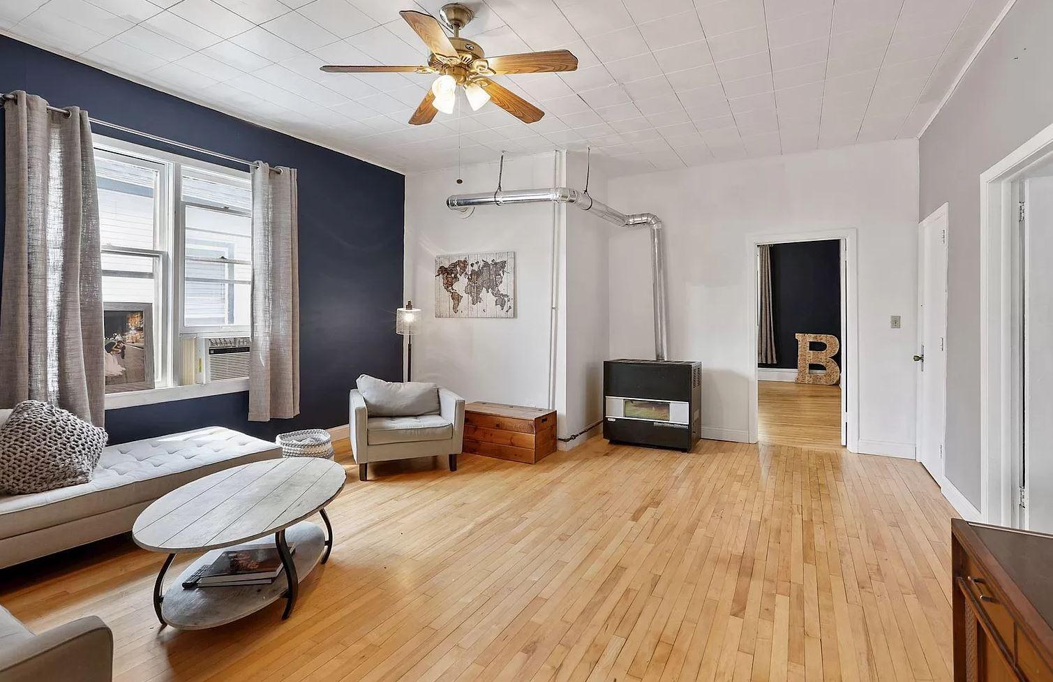 2809 Garfield Avenue