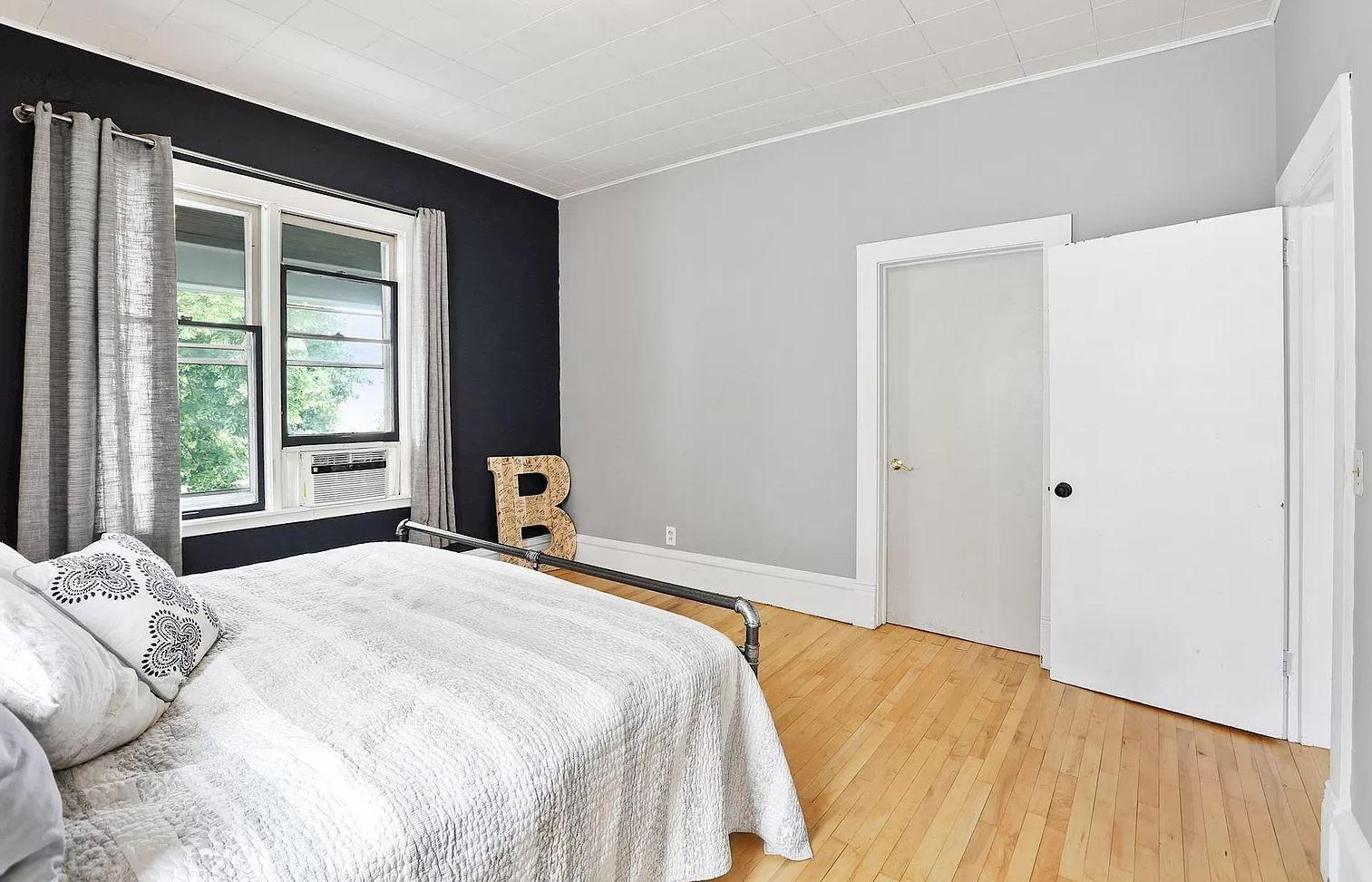 2809 Garfield Avenue