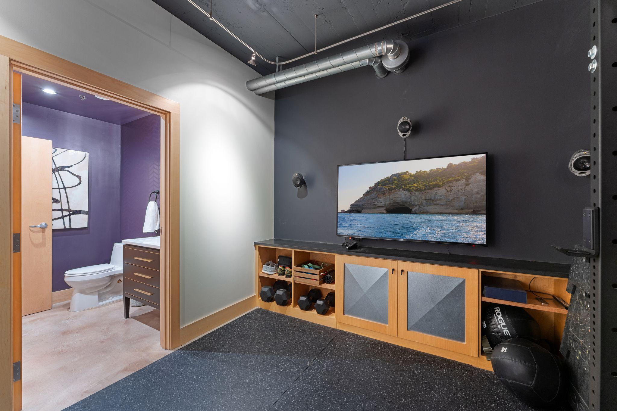 525 3rd Street N Unit: 414