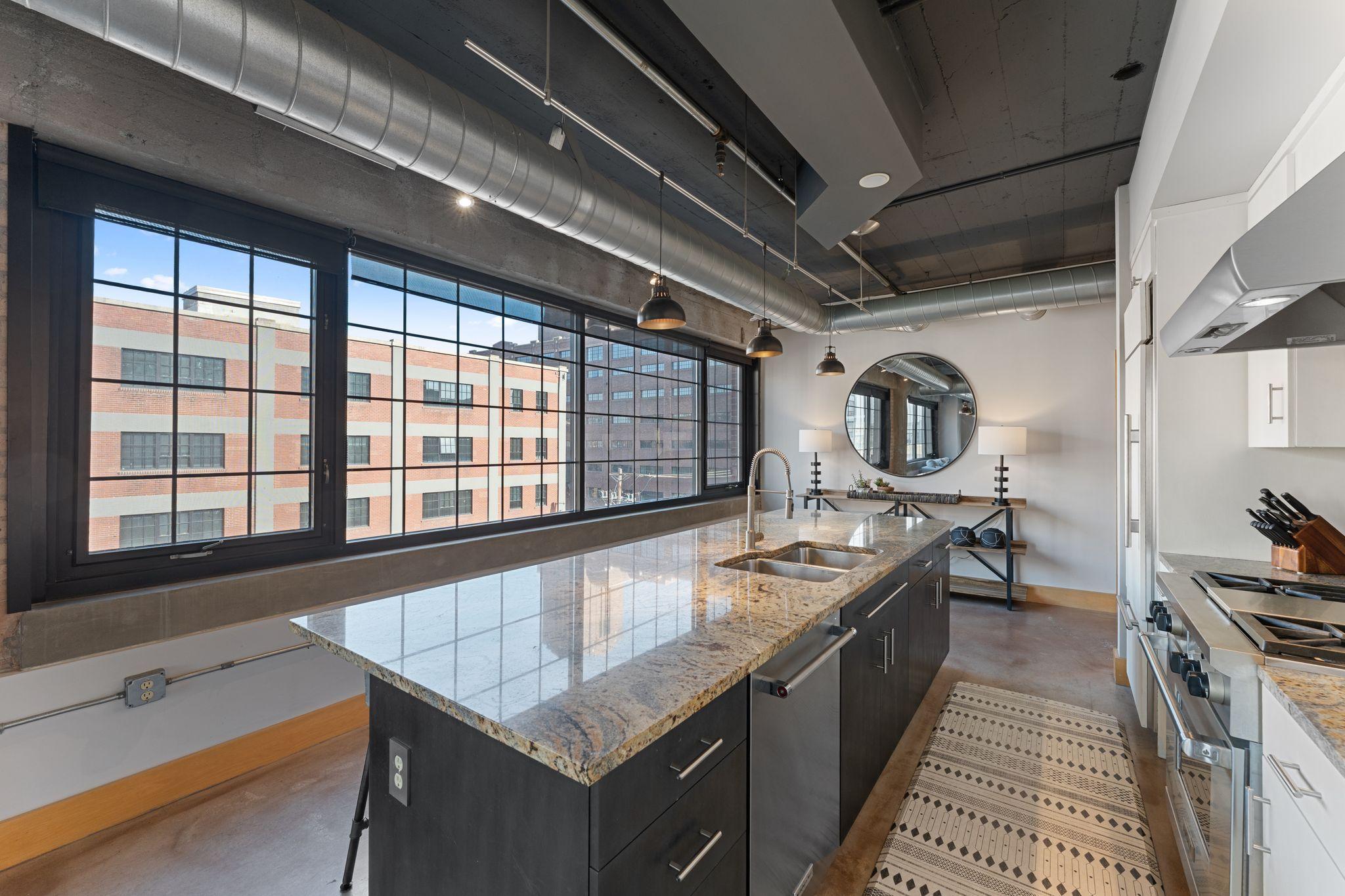 525 3rd Street N Unit: 414
