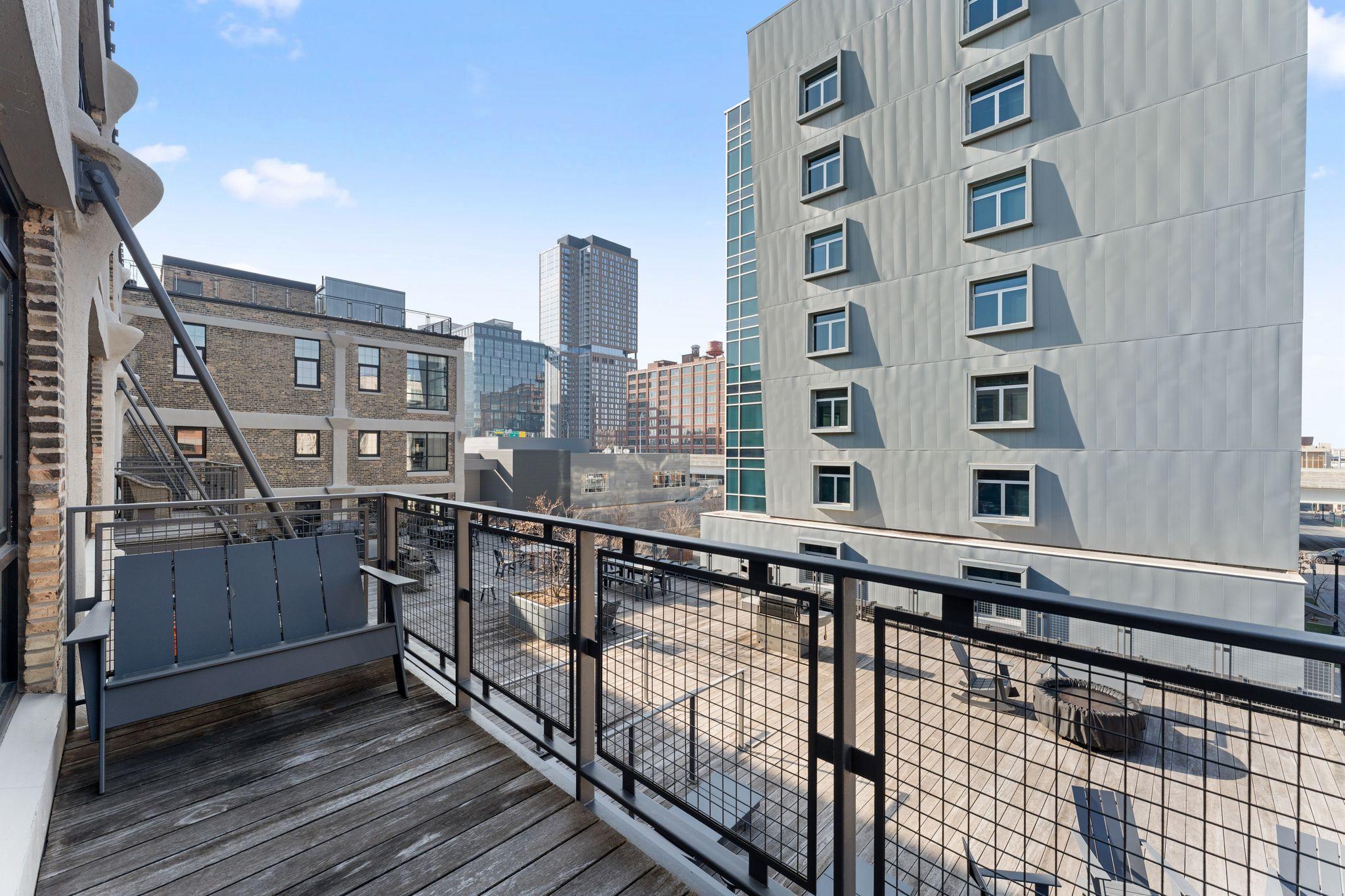 525 3rd Street N Unit: 414