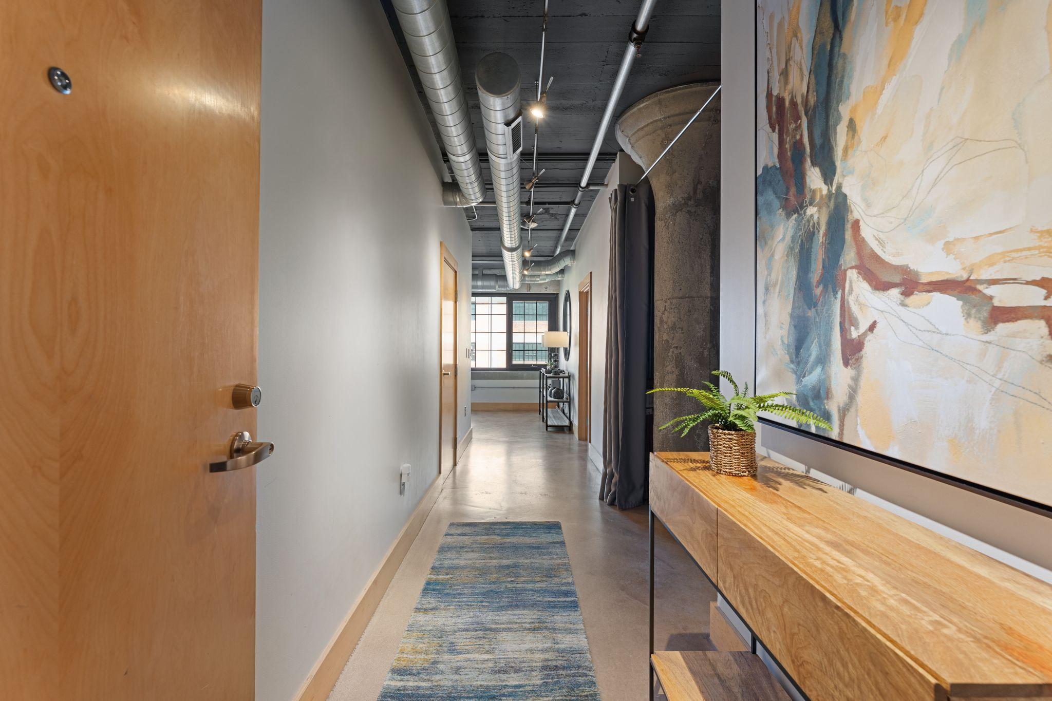 525 3rd Street N Unit: 414