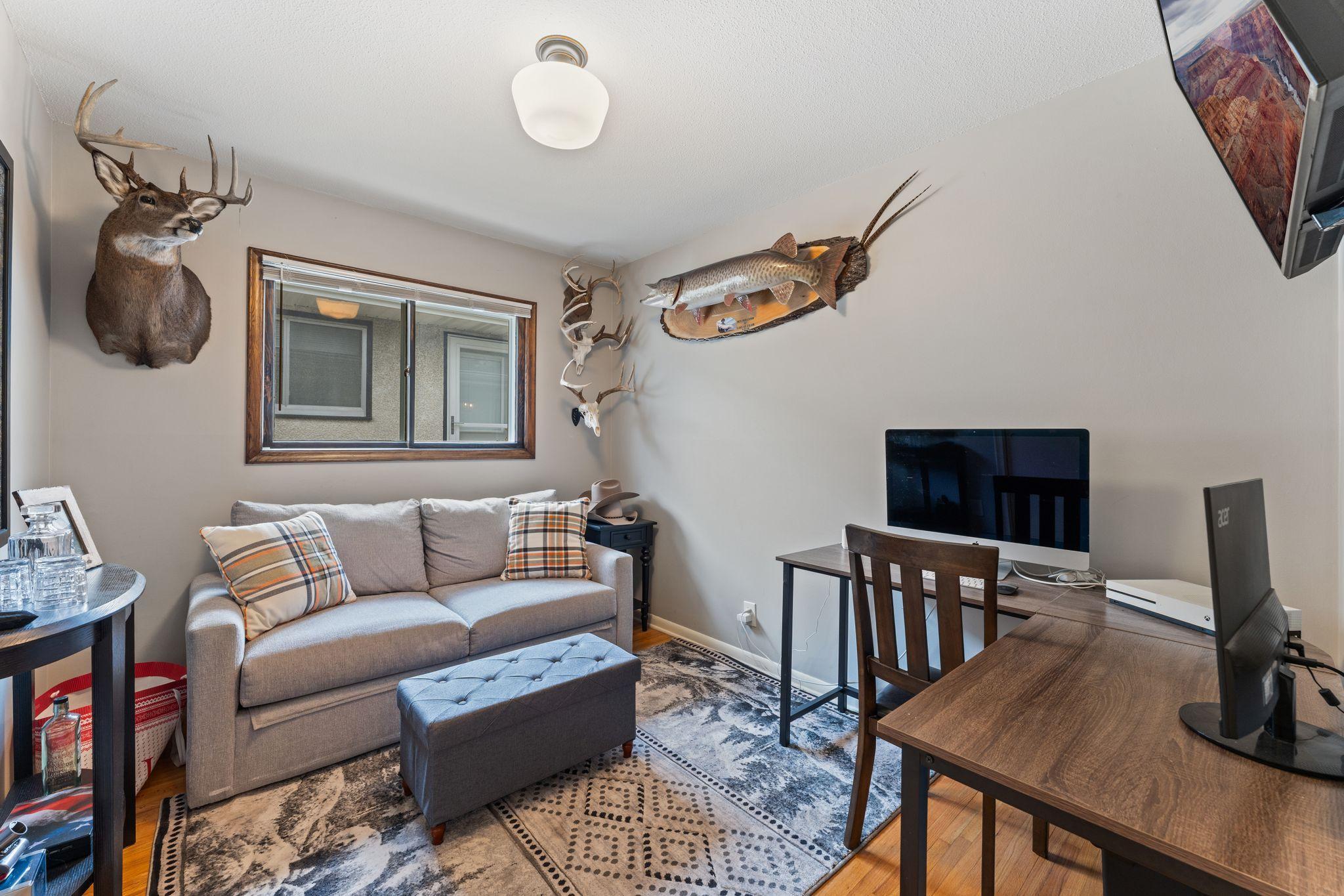 5725 Xerxes Avenue S