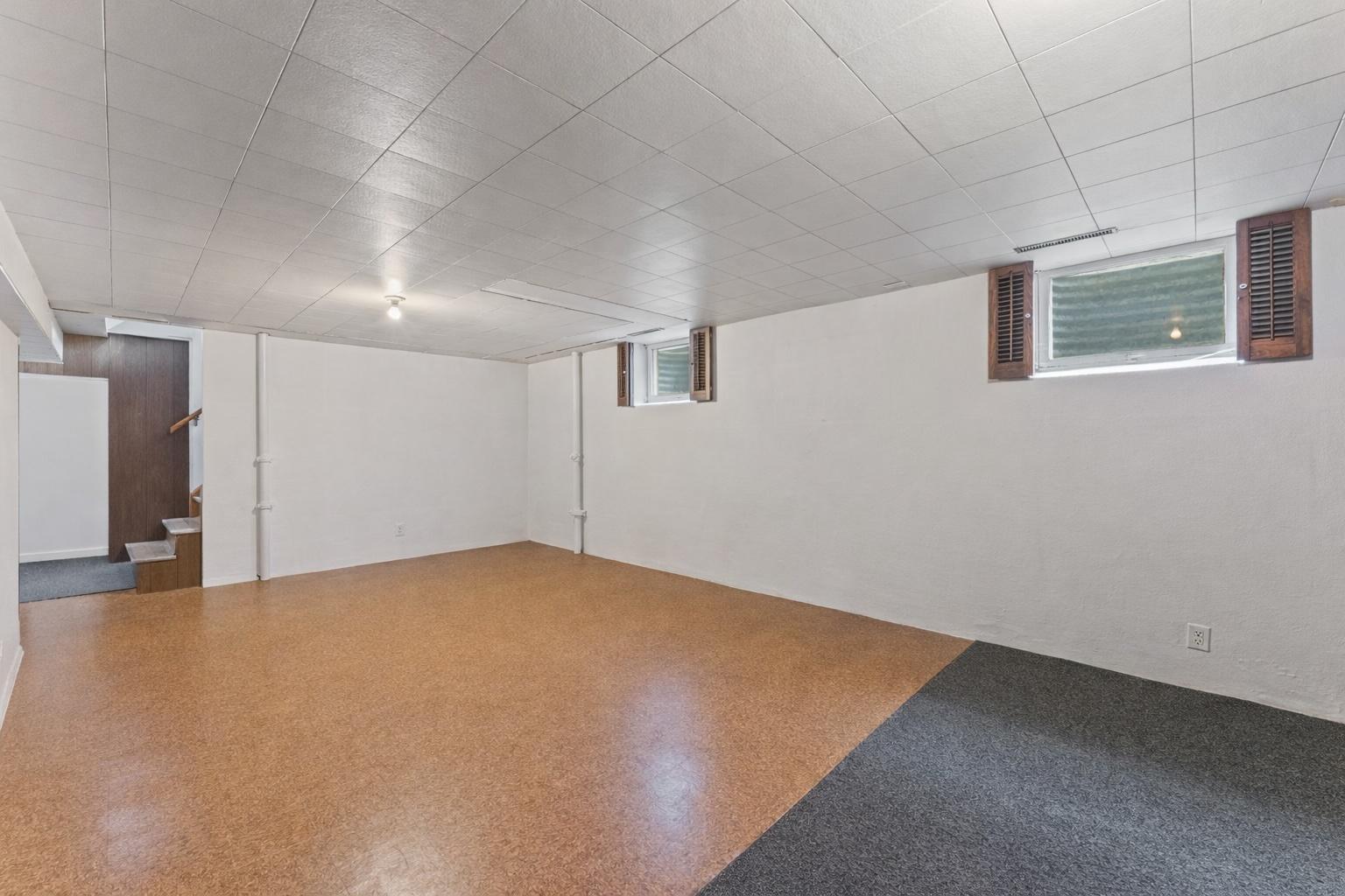 5725 Xerxes Avenue S