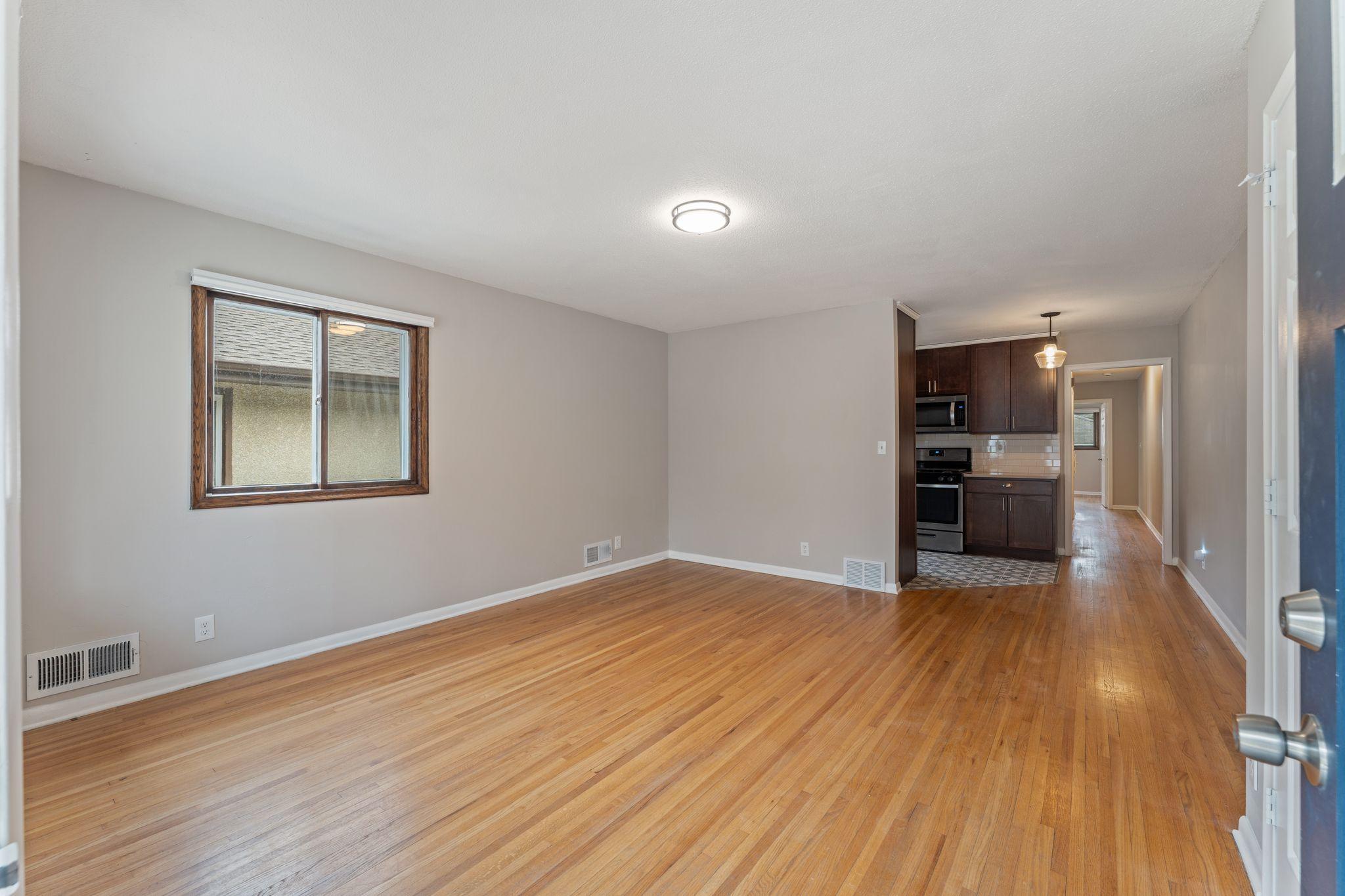 5725 Xerxes Avenue S