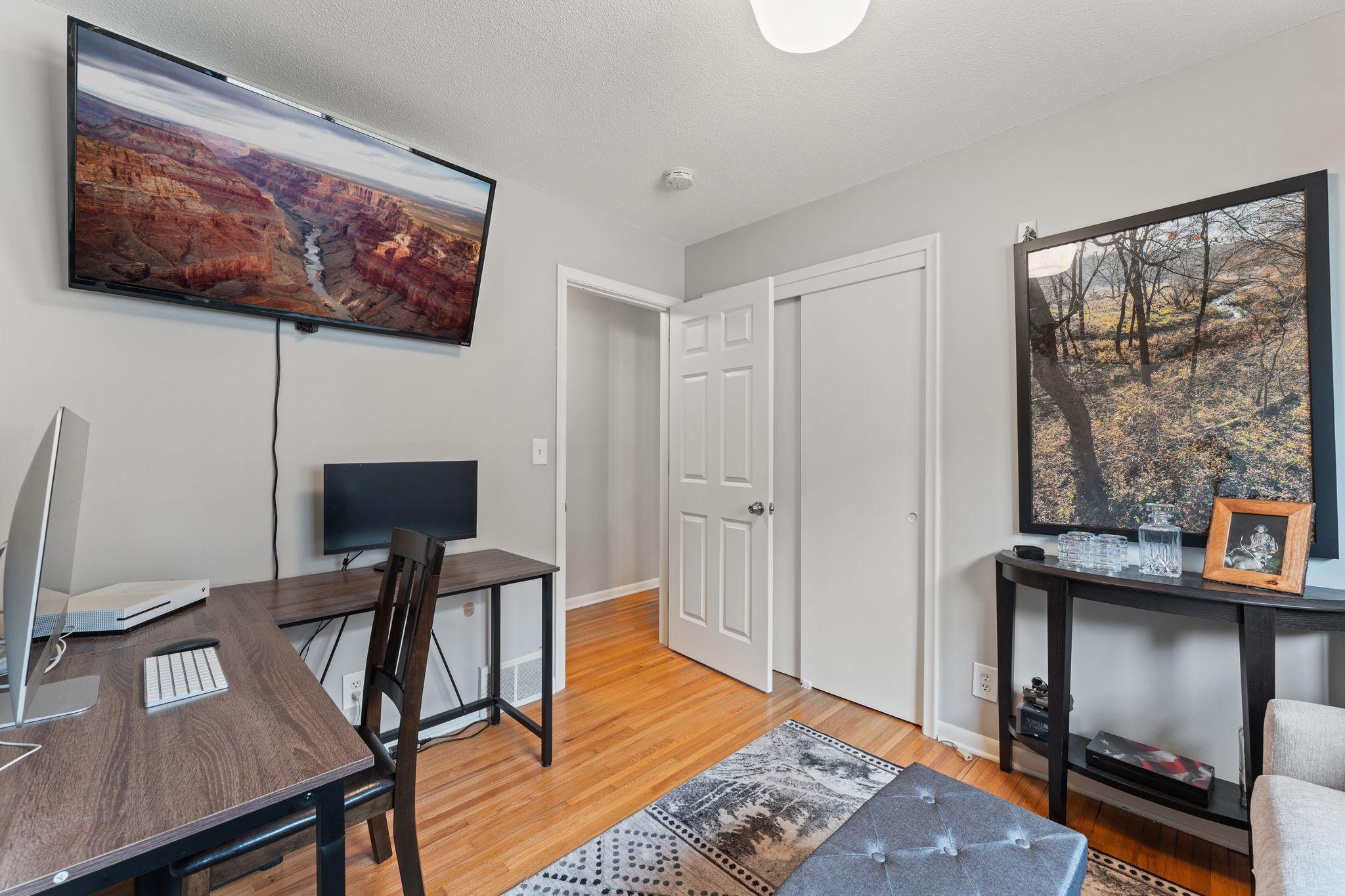 5725 Xerxes Avenue S