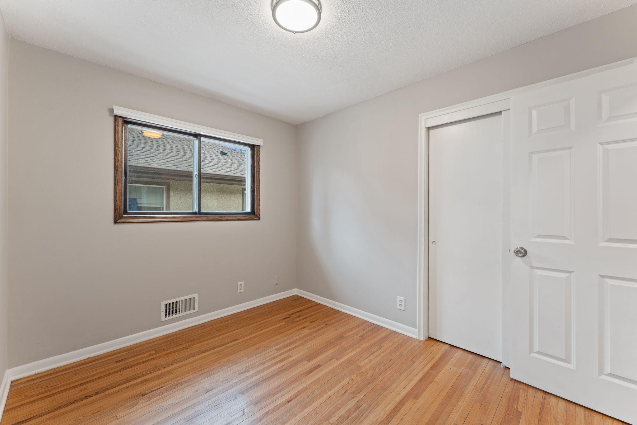 5725 Xerxes Avenue S