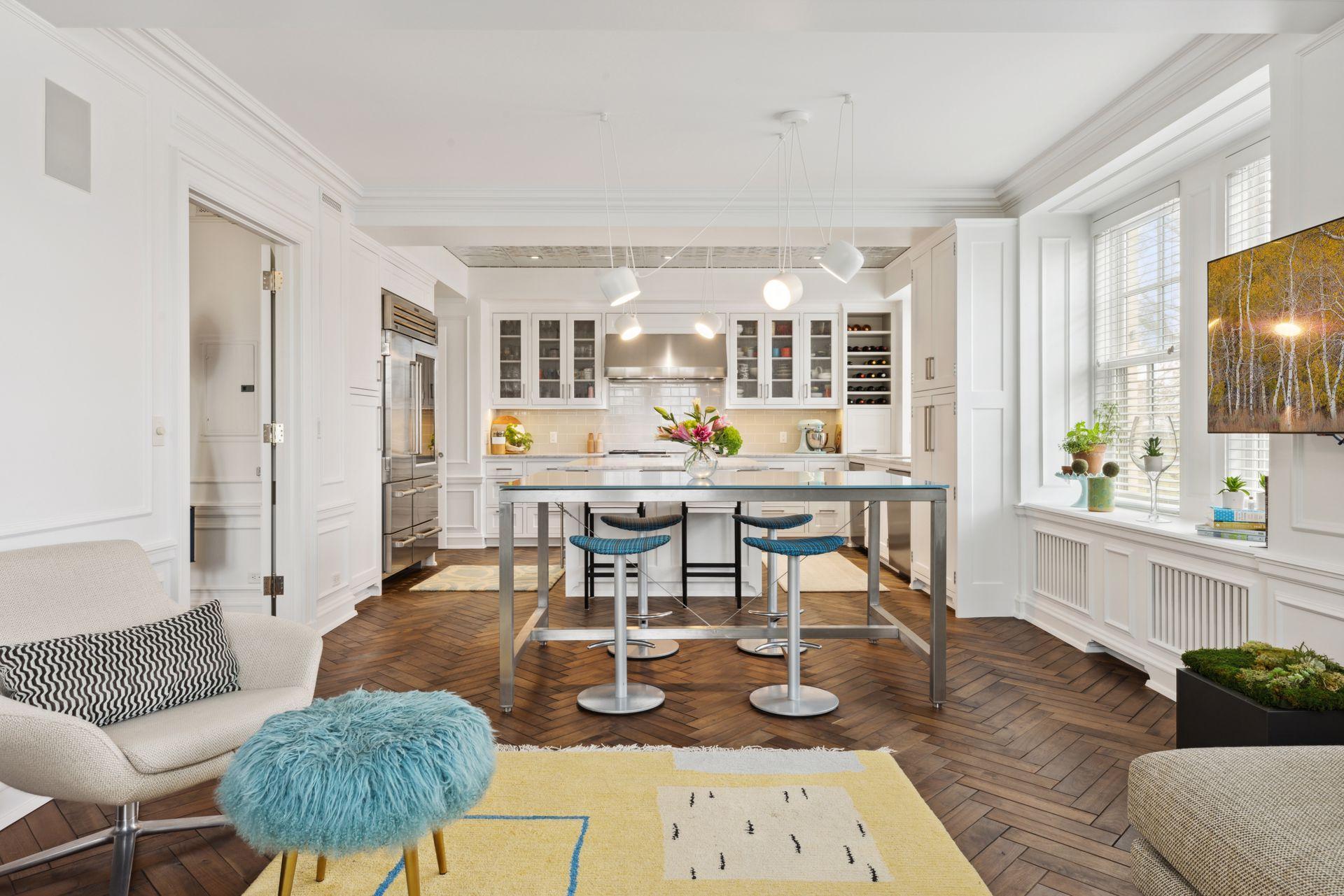 510 Groveland Avenue Unit: 304