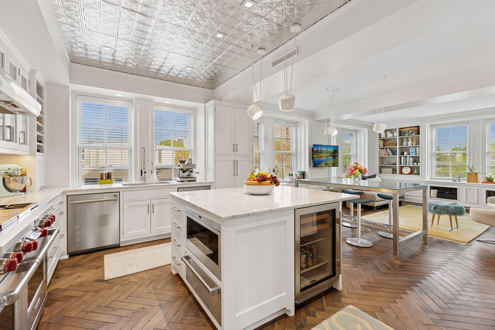 510 Groveland Avenue Unit: 304