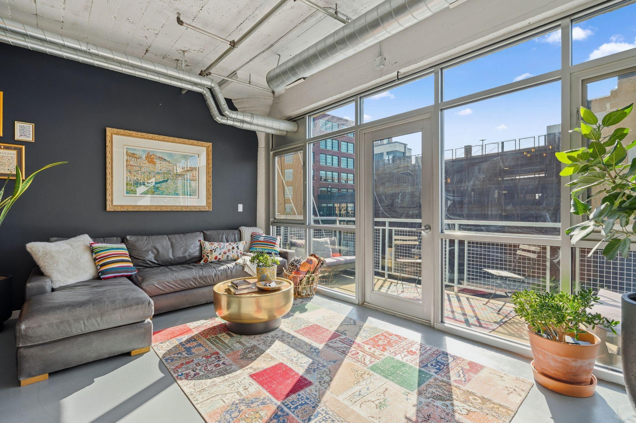 748 3rd Street N Unit: 601