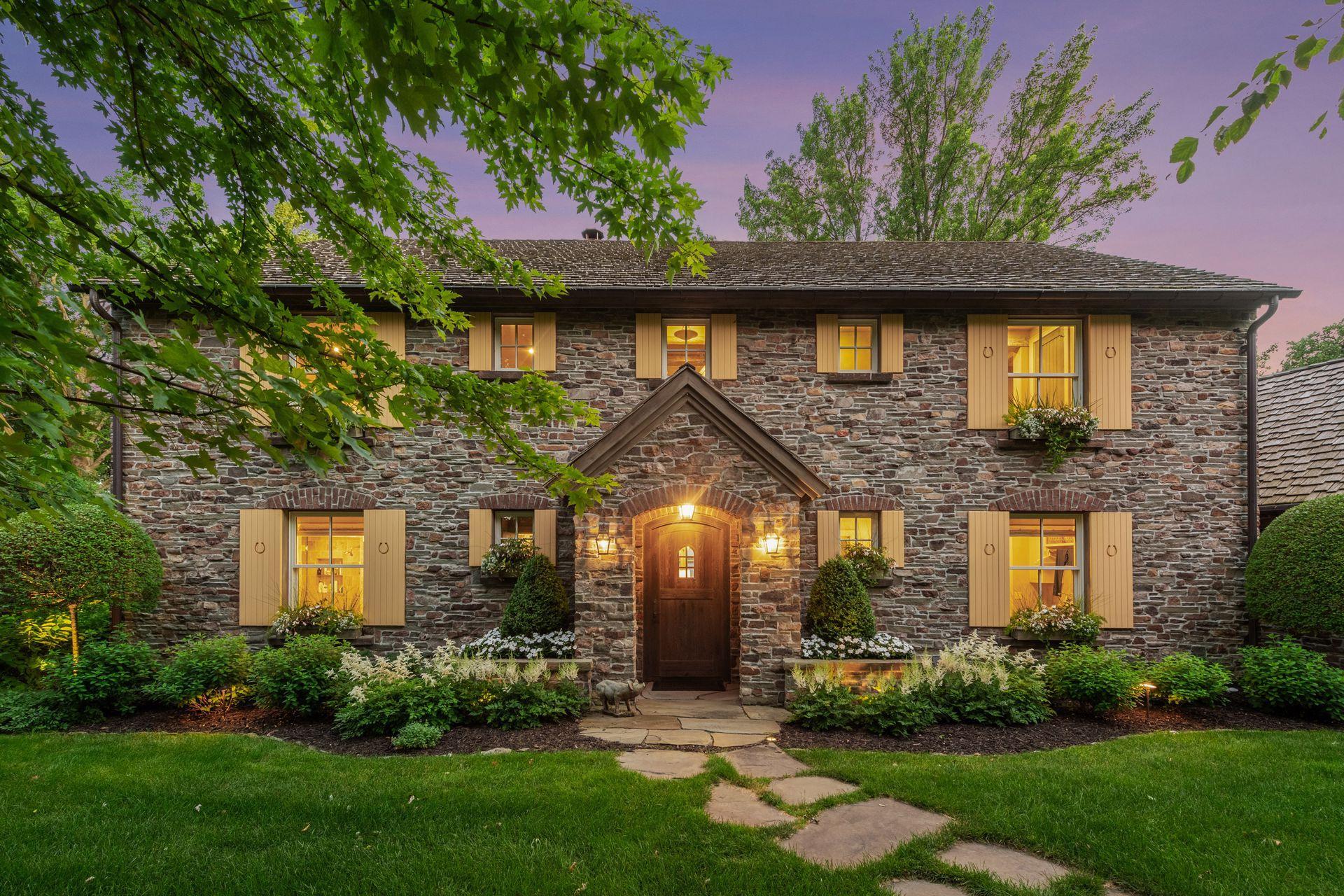 520 Ferndale Road W