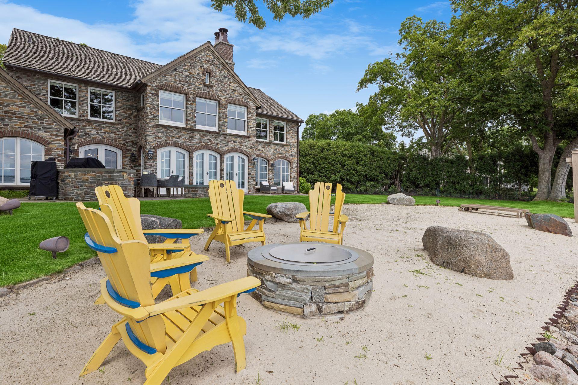 520 Ferndale Road W