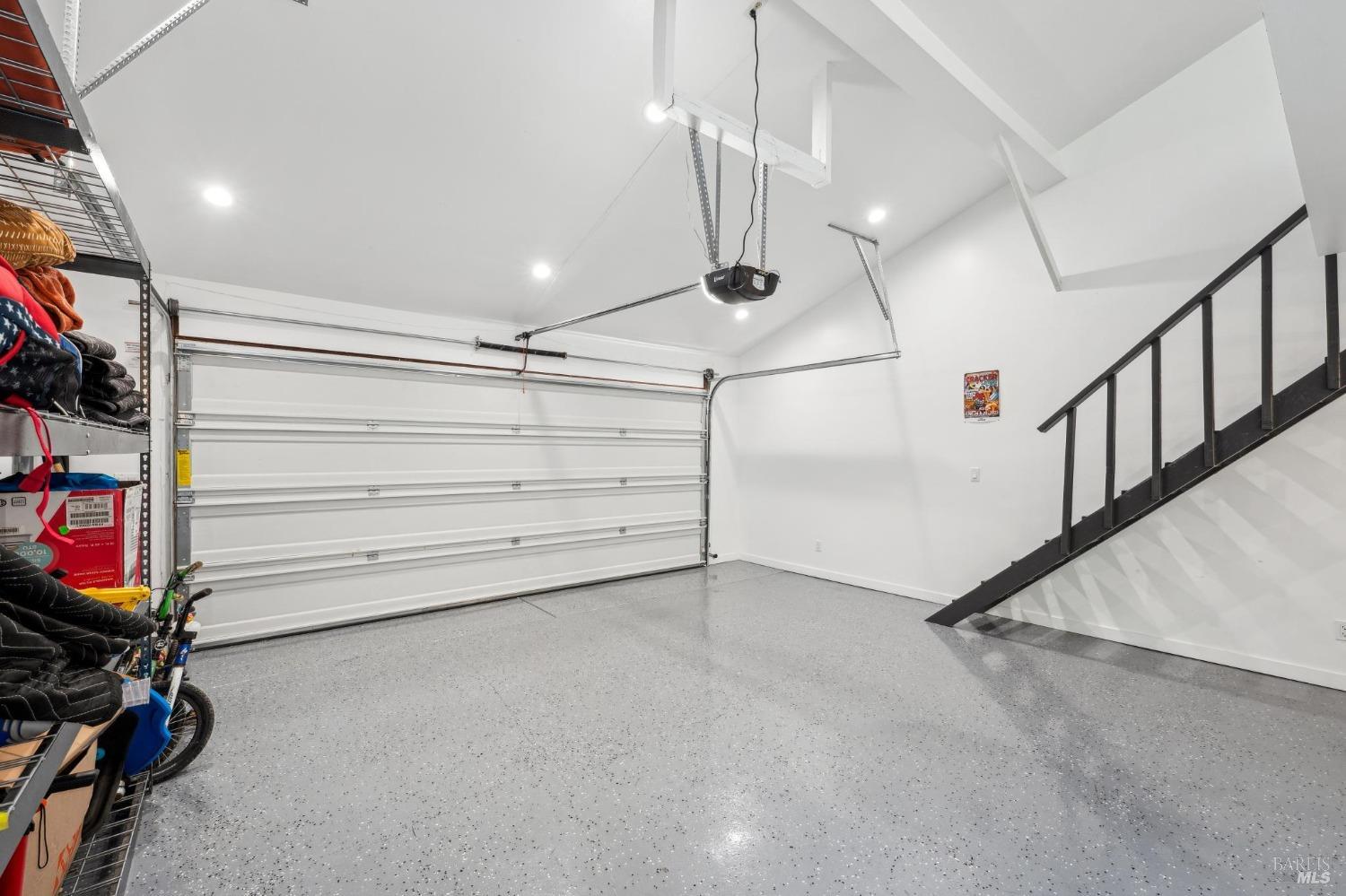 25 Palomino Cir