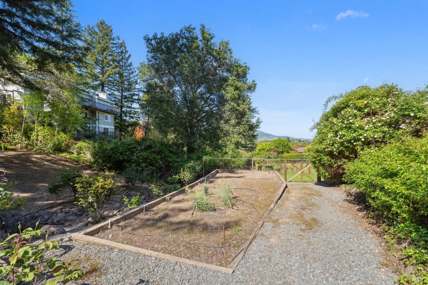 25 Palomino Circle