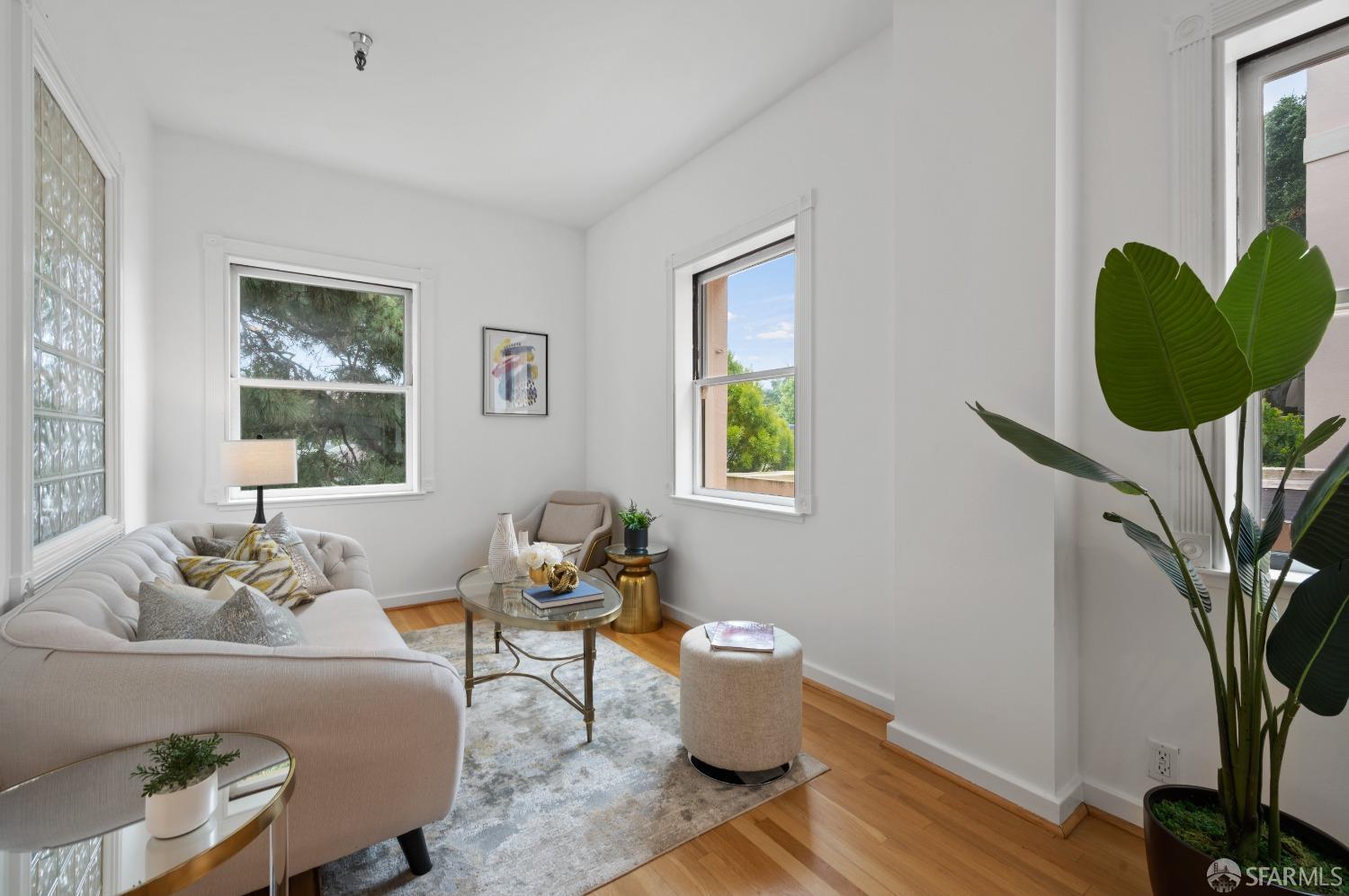 351 Buena Vista Avenue # E304