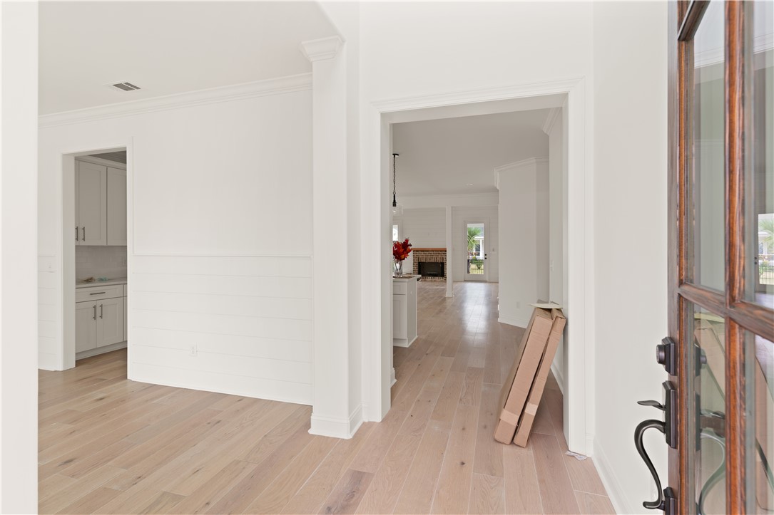 1007 Conservation Lane