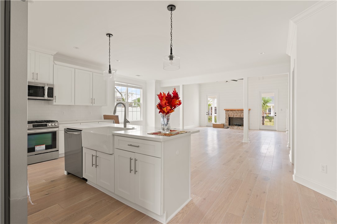 1007 Conservation Lane
