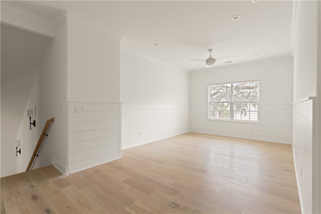 1007 Conservation Lane