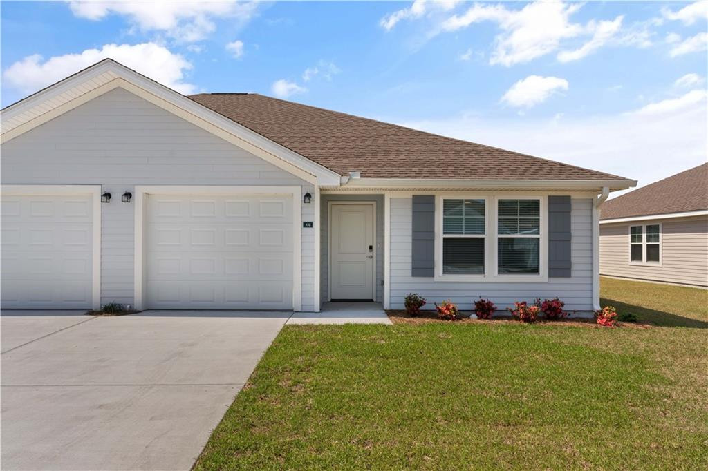208 Bottlebrush Walk