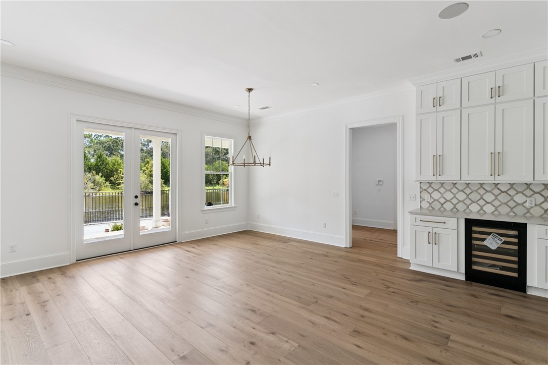 2404 Frederica Road