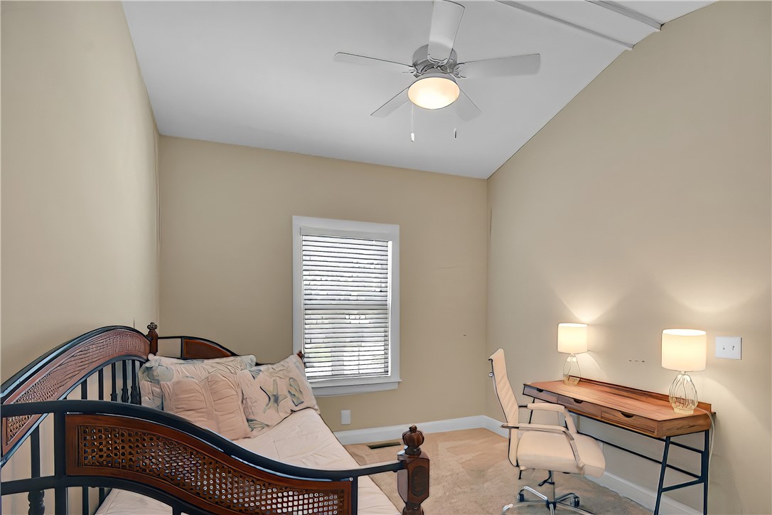 803 Mariners Circle