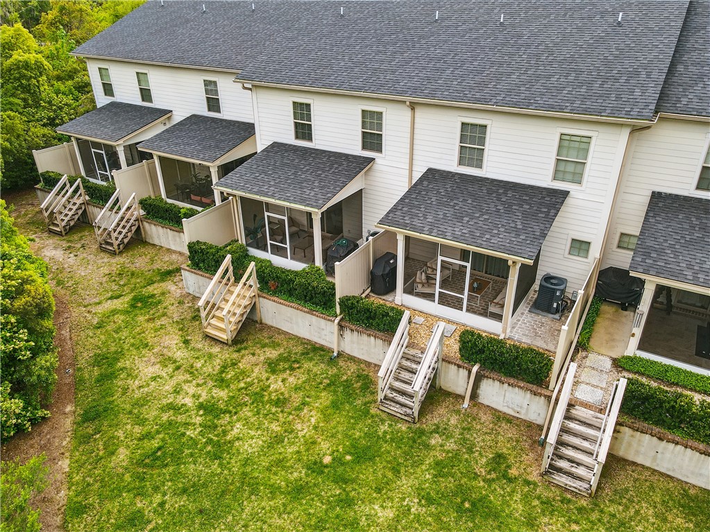 803 Mariners Circle
