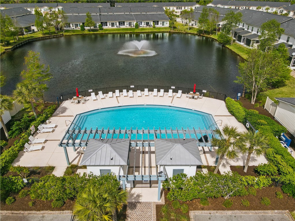 803 Mariners Circle