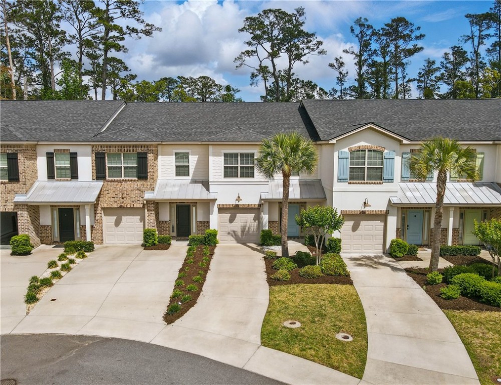 803 Mariners Circle