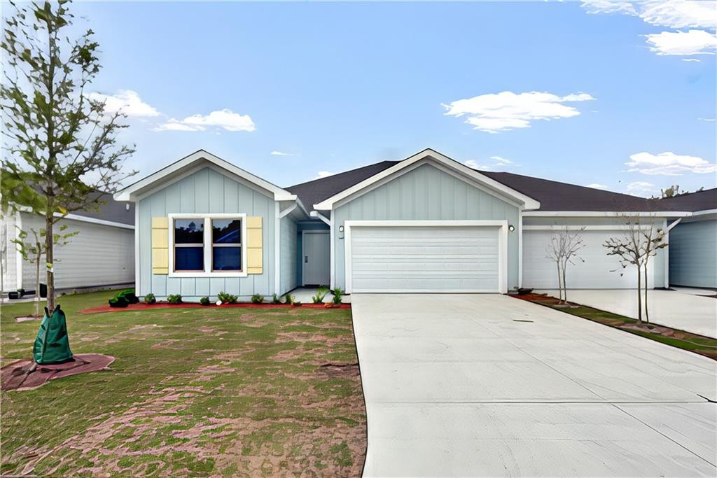 218 Bottlebrush Walk