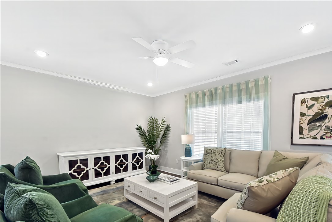 225 Bottlebrush Walk