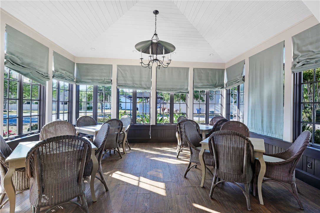 225 Bottlebrush Walk