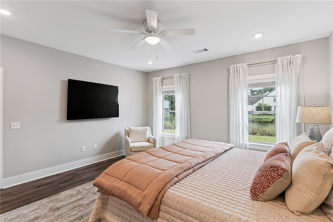 225 Bottlebrush Walk