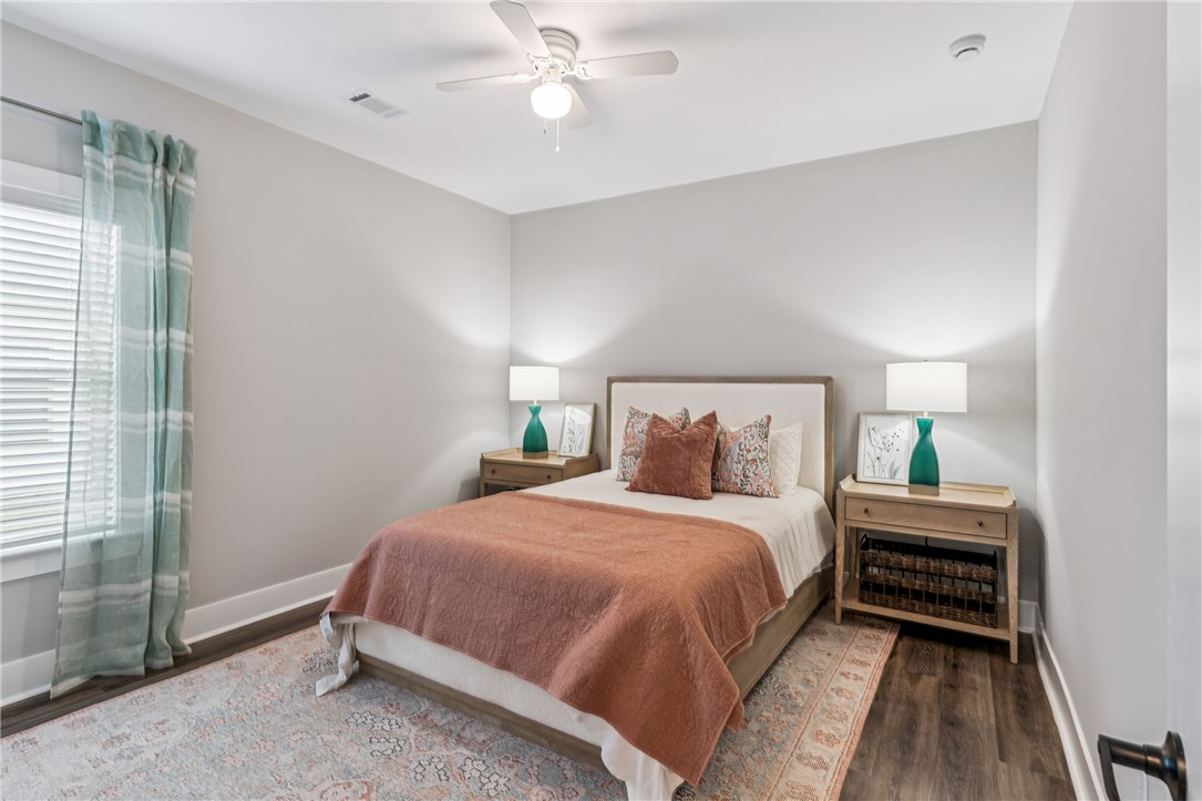 225 Bottlebrush Walk